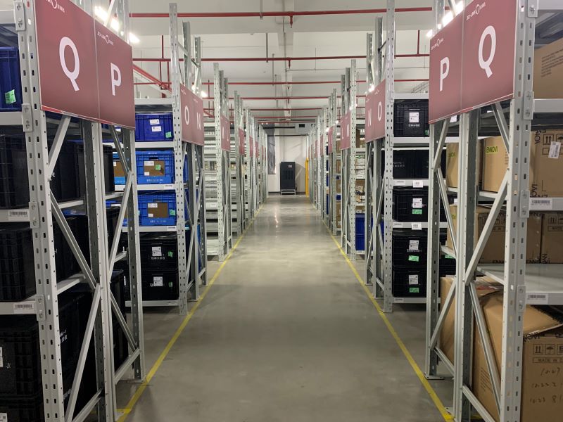 图为南京佳利达恒温恒湿仓库实景